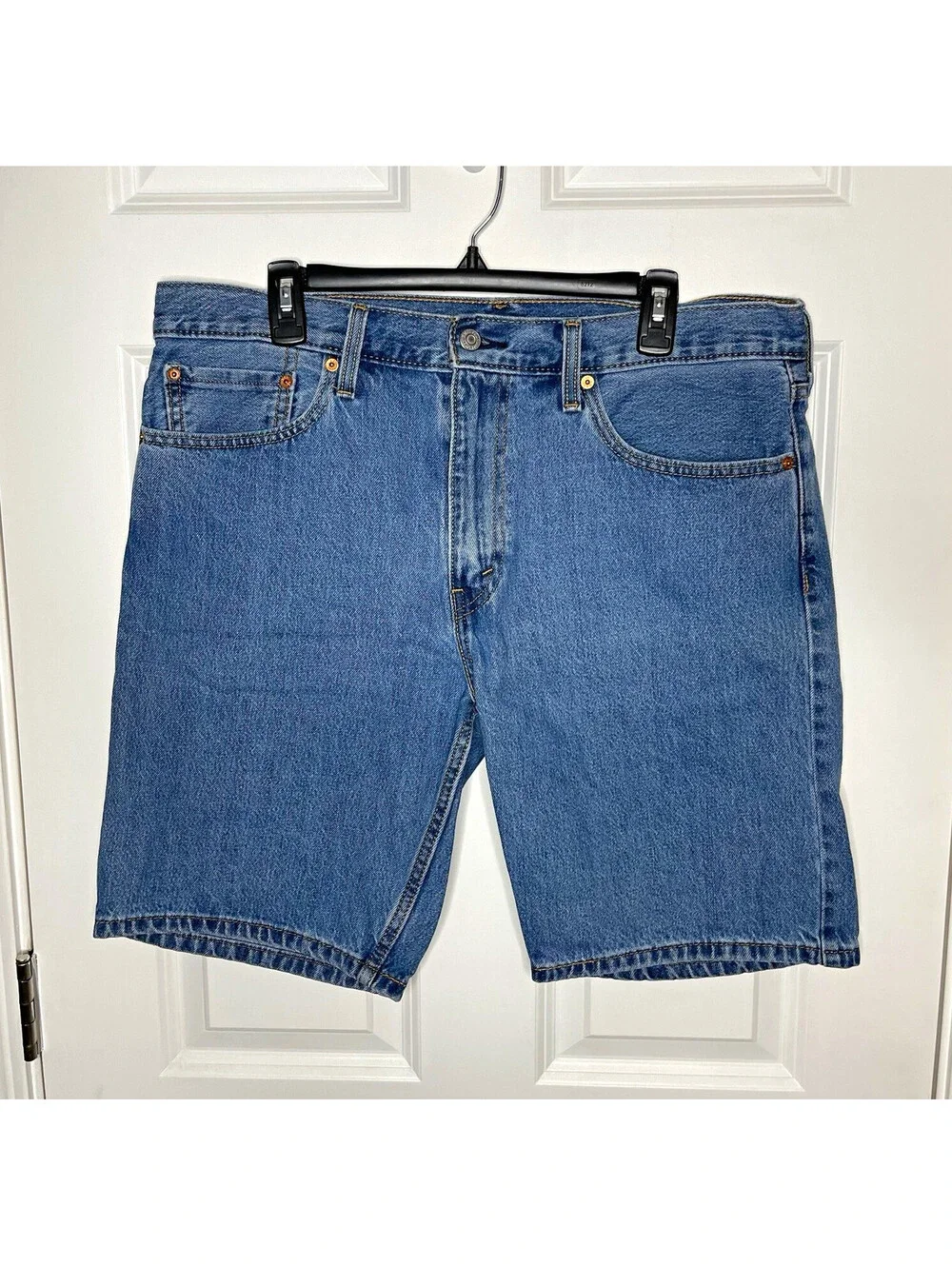 Levi's 405 Men's Blue Cotton Denim Shorts Medium Wash Regular Fit 5-Pocket